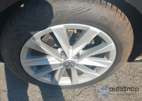 2010 Volkswagen Jetta Limited Edition from USA, damaged, VIN 3VWRZ7AJ1AM121516